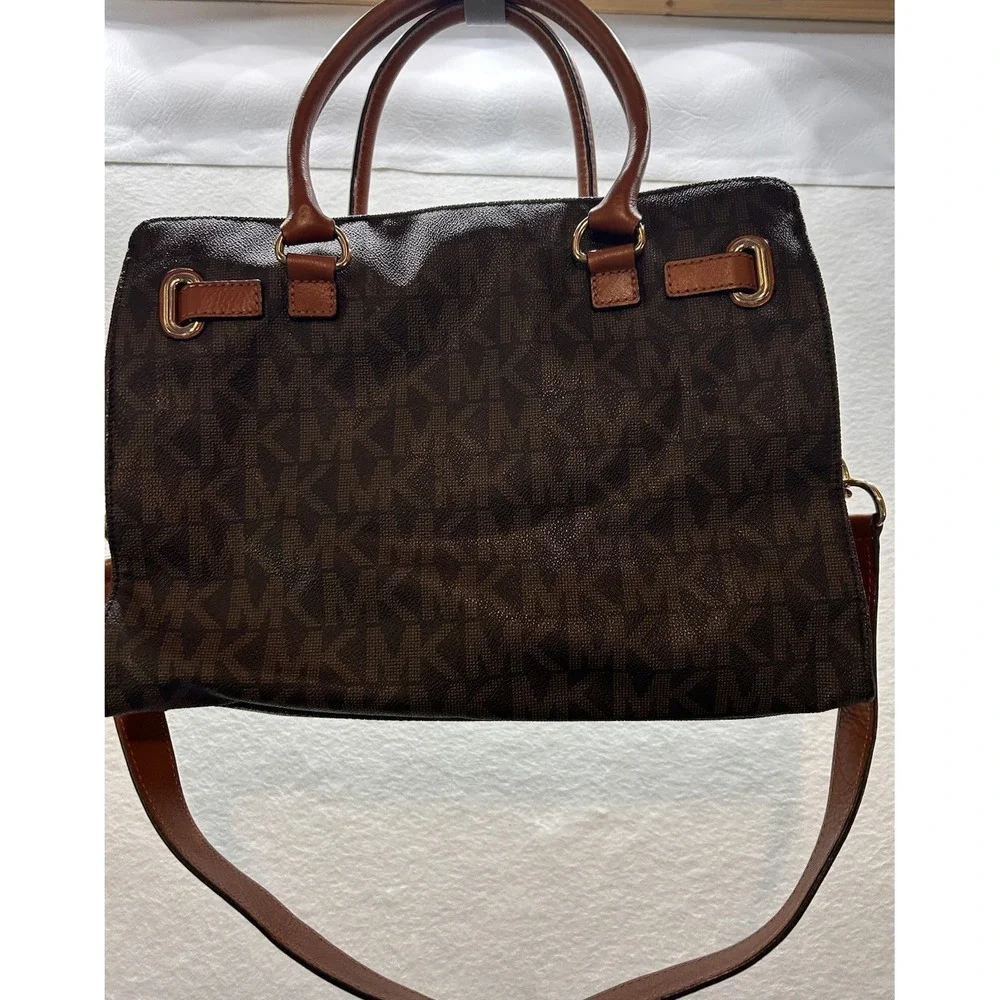 MICHAEL KORS Hamilton Large Shoulder Tote Monogram Brown Bags